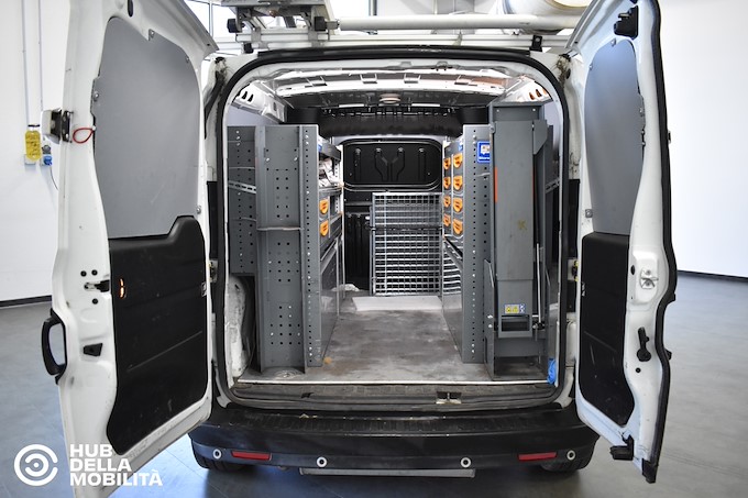 FIAT Doblò 1.4 T-Jet Natural Power PL-TN Cargo Maxi Lamierato SX
